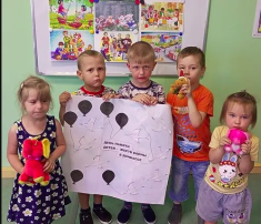 День памяти детей — жертв войны в Донбассе День памяти детей — жертв войны в Донбассе.
